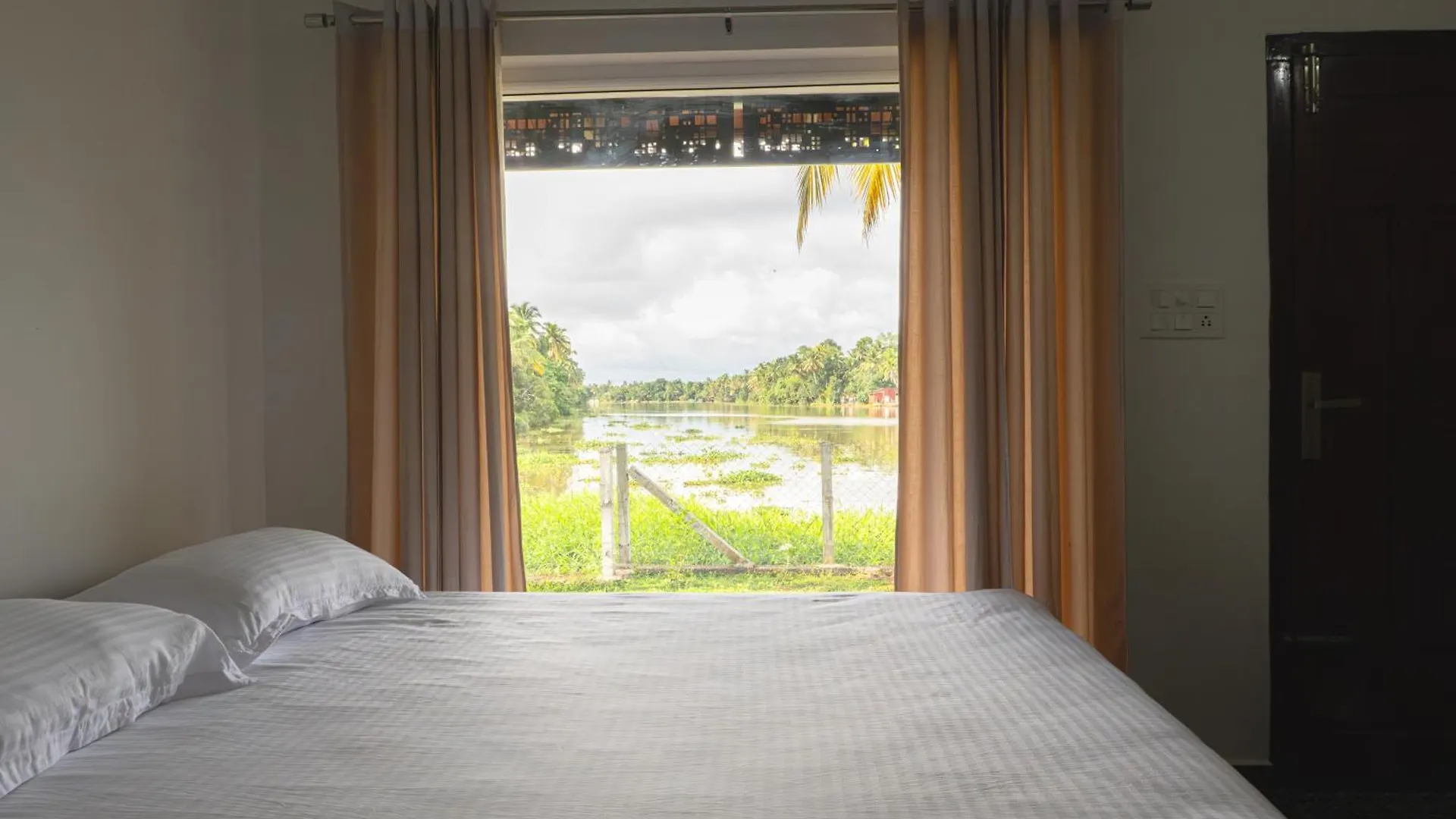 Riverview Villa Alappuzha
